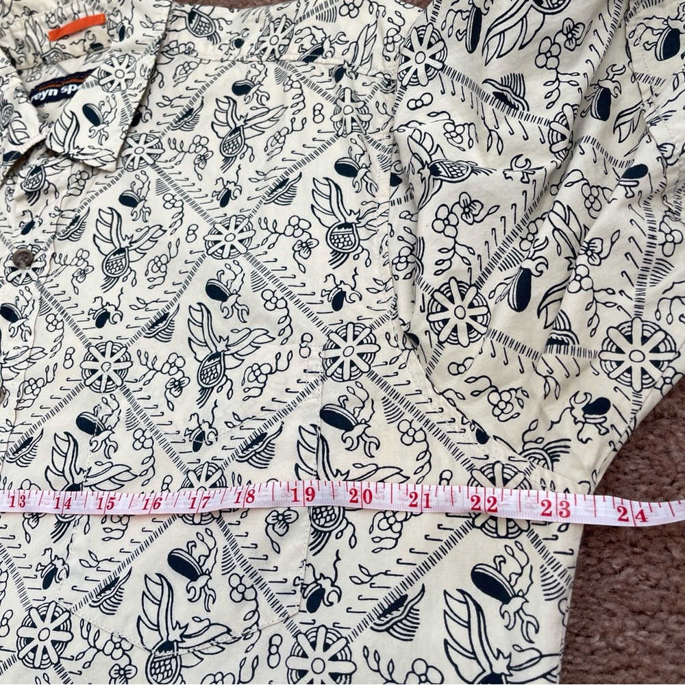 Reyn Spooner 2013 Navy and White Patterned Shirt - Picture 3 of 4